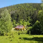 Dom Caloroczny Jozefinka W Karkonoszach Chalet Kowary