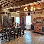 Dom Caloroczny Jozefinka W Karkonoszach Chalet Kowary