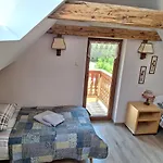 Dom Caloroczny Jozefinka W Karkonoszach * Kowary