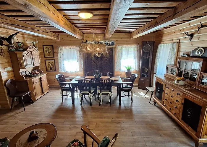 Dom Caloroczny Jozefinka W Karkonoszach Kowary